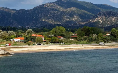 Türkiye sınırına 25 km! Bu köylere yerleşene 500 bin TL verilecek