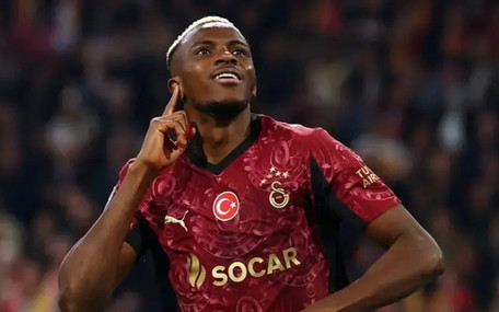 Galatasaray’a Osimhen’den kötü haber: Fenerbahçe derbisi tehlikede