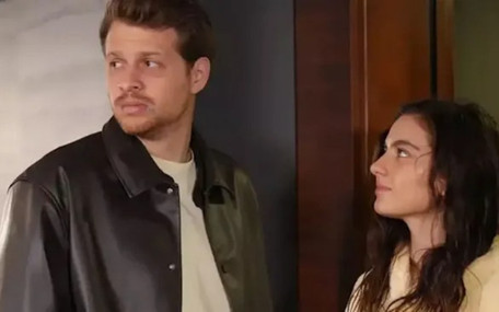 Popüler dizinin başrol oyuncularına Acun Ilıcalı’dan teklif