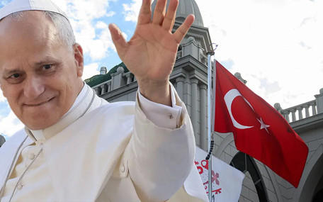 Papa 14. Leo, İznik'e ulaştı: İznik Gölü kıyısında dua başladı