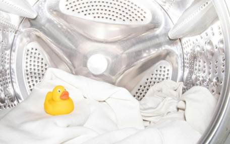 Uzmanlar yanıtladı: Yeni kıyafetler giymeden önce yıkanmalı mı?