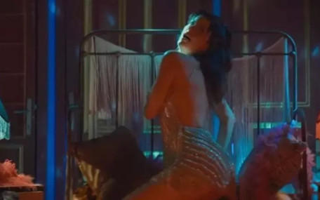 Beren Saat’in Gizli Profil filmi vizyon listesinden kaldırıldı