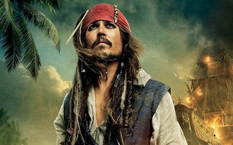 Jack Sparrow eşcinselmiş!