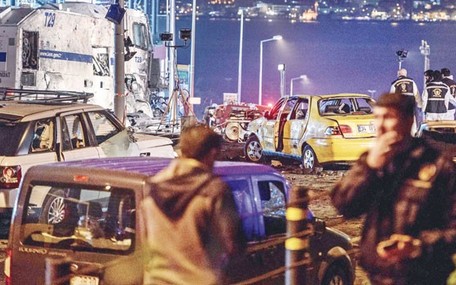 Üzerindeki bombalarla yürüyor... İşte o hain: Türkiye ağlıyor... 33'ü polis, 41 şehit