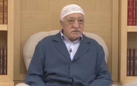 5 milyonu gören hain Fetullah Gülen yalvarmaya başladı!