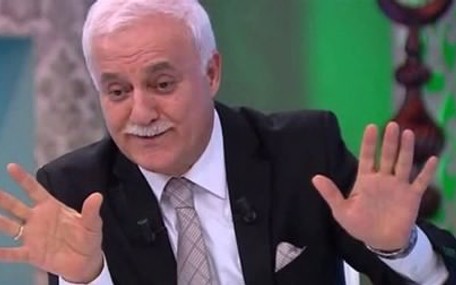 Nihat Hatipoğlu hangi cemaate mensup?