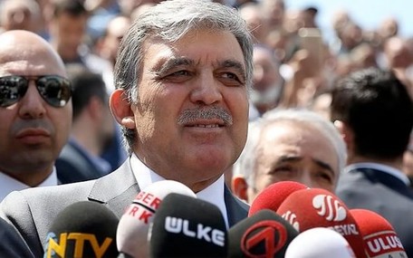 Abdullah Gül'den AK Parti'ye 4 kritik mesaj