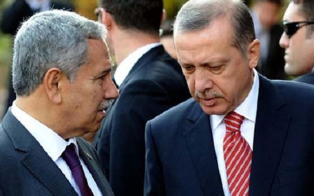 Yeniçağ yazarı: Erdoğan, Arınç'a başkan yardımcılığı teklif etti