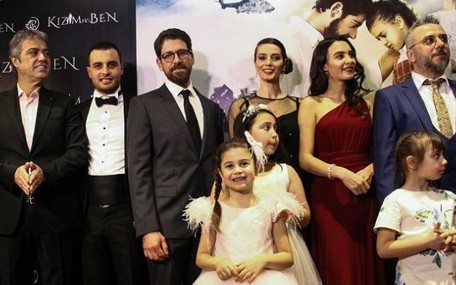 Başrol oyuncusuz gala! Murat Gürvardar'dan İrem Helvacıoğlu'na sitem