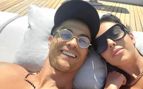 Ronaldo'nun sevgilisi Georgina Rodriguez'in 1200 liralık çorapları