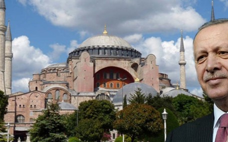 Başpiskopos: Türkiye, Ayasofya'yı cami yapamaz