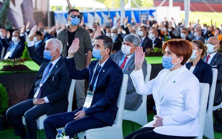 Koray Aydın’ın listesi İYİ Parti Kurultayını karıştırdı