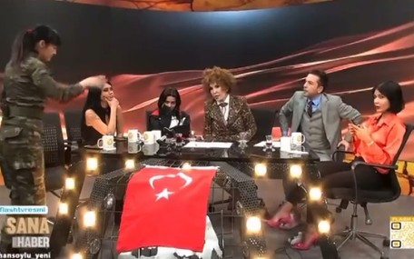 Flash TV'de Şok Kavga: Tuğba Ekinci Programı Bıraktı