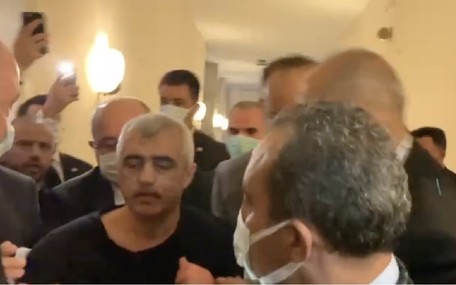 Ömer Faruk Gergerlioğlu'nun Meclis'te Gözaltına Alınma Anı Görüntüleri Ortaya Çıktı