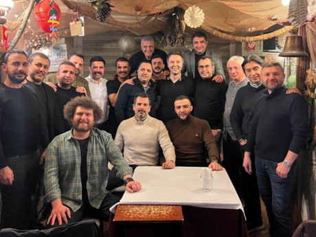 Sabah yazarının Susurluk dediği Mehmet Akif Ersoy fotoğrafından Binali Yıldırım'ın kardeşi çıktı