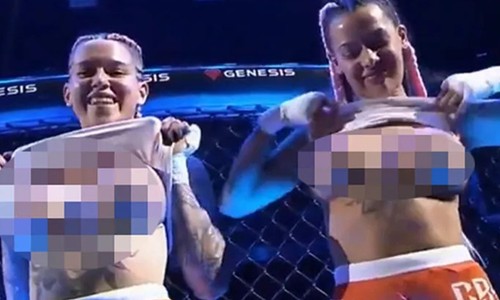 Ufc'de Akıllara Durgunluk Veren An! Göğüslerini Gösterdi