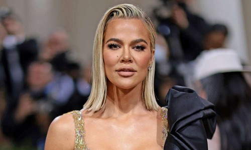 Khloé Kardashian kırışıklıkları için kullandığı ucuz ve kolay yöntemi paylaştı!