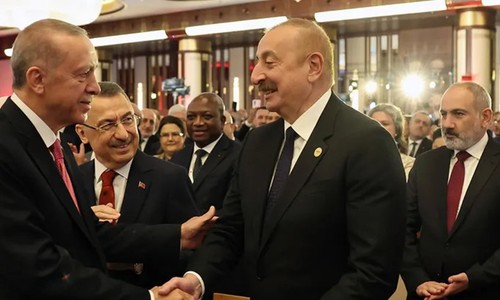 Cumhurbaşkanı Erdoğan'ın Göreve Başlama Töreni'nde Dikkat Çeken Kare