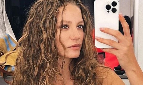 Serenay Sarıkaya'ya İkinci Sürpriz! İlk Kez Birlikte Kamera Karşısına Geçecekler