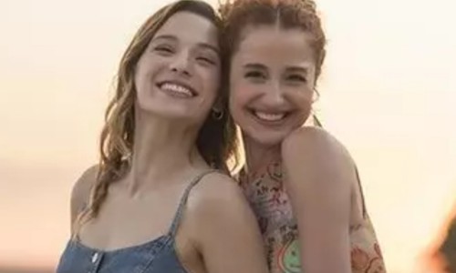 Başrolleri Sümeyye Aydoğan ve Nazlı Çetin kavga etmişti: Kanal D Dönence'yi kaldırdı