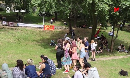 Maçka Parkında üniversite şenliğinde zıplamayan Tayyipçi sloganı atan gençler gözaltına alındı