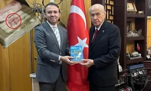 MHP’ye 3 Hilalli kokain paketiyle ahlaksız kumpas: Bahçeli’nin danışmanı ateş püskürdü