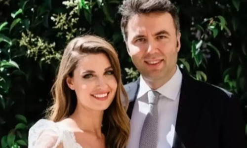 Mehmet Akif Ersoy’un eski eşi Pınar Erbaş'a yorum yağdı: Verilmiş sadakanız varmış