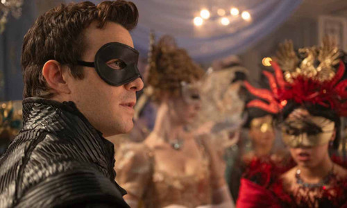 Bridgerton 4. sezon ilk fragmanıyla geldi: Maskeli baloda başlayan aşk