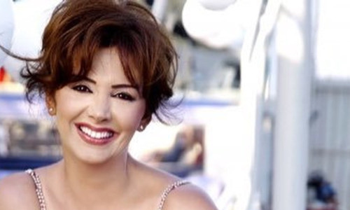 Ne dolgu var ne botoks: Esra Ceyhan’ın yıllar içindeki değişimi gündem oldu