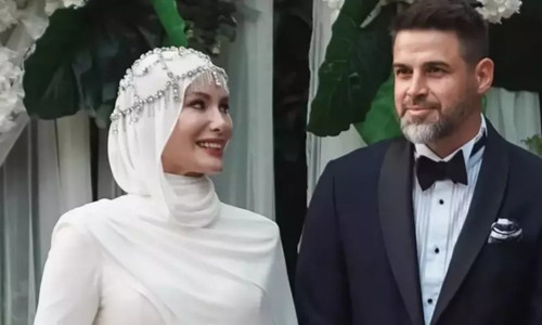 Gamze Özçelik eşinin memleketinde romantik anlar paylaştı
