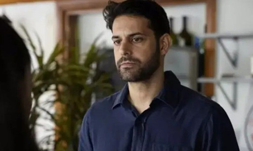 Survivor’dan tanıdığımız Yiğit Dikmen sessiz sedasız evlendi