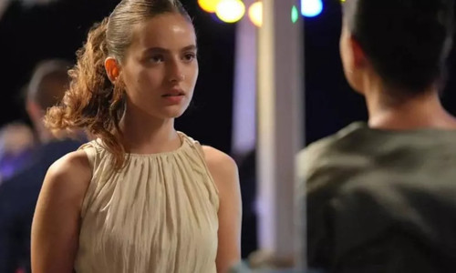 Taşacak Bu Deniz’in Eleni’si Ava Yaman’ın çocukluk fotoğrafları gündem oldu