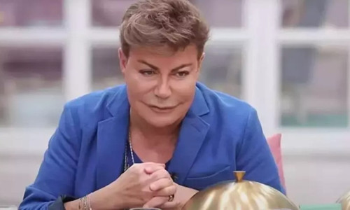 Fatih Ürek’in ablaları için ağır suçlama: Vefattan önce evi boşalttılar