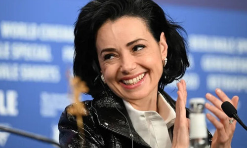 Özgü Namal: Hikâyeyi Türkiye’de de anlatabilirdik, tercih burada çekmekti