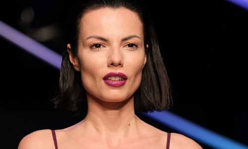 Ünlü manken Simge Ünal'dan 3 yıllık taciz itirafı