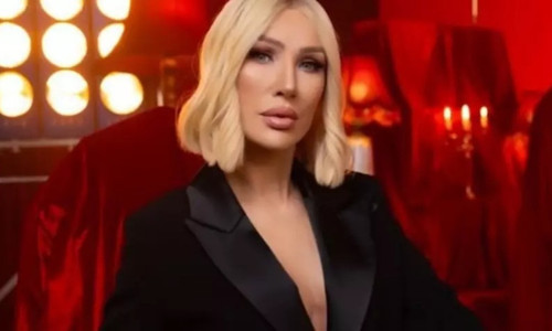 Seda Sayan estetik sonrası paylaşımıyla dikkat çekti