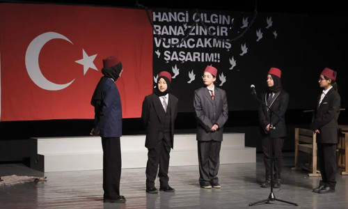 Arapça İstiklal Marşı için suç duyurusu: Anayasa ihlal edildi