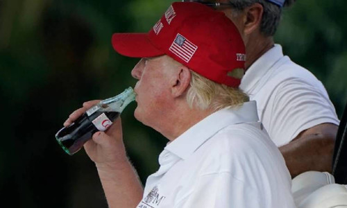 Donald Trump’tan dikkat çeken kola savunması: Kanseri öldürebilir