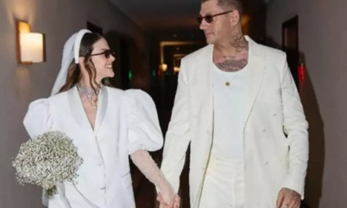 İrem Helvacıoğlu boşanma sonrası setlere döndü