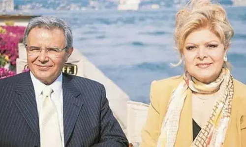 Neşe Karaböcek'in 52 yıllık hayat arkadaşı gazeteci Tevfik Yener yaşamını yitirdi