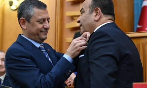 CHP Ankara Milletvekili Adnan Beker zehir zemberek sözlerle partisinden istifa etti
