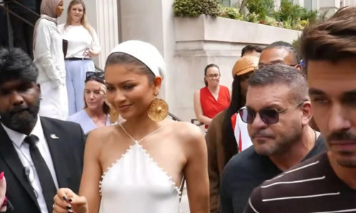 Zendaya'nın kırmızı halıda taktığı küpeler ortalığı karıştırdı