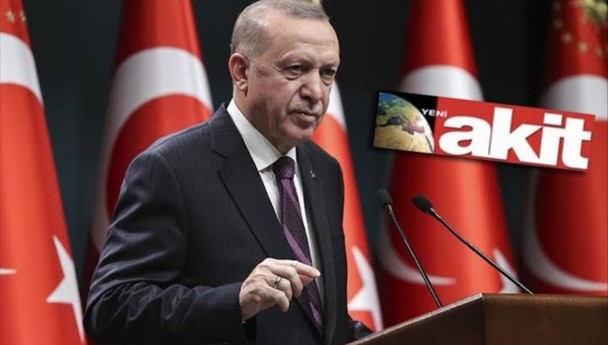 Yeni Akit yazarı çok rahatsız: Erdoğan daha ne yapsın nankörler!