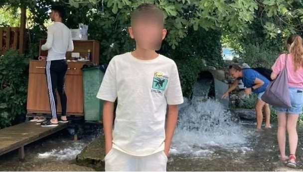 AIDS'ten ölen 13 yaşındaki çocuğun HIV Pozitif olan babası ilk kez konuştu