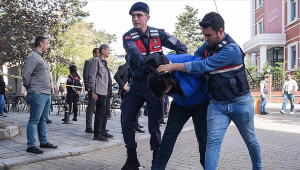 Yenidoğan Çetesi sanığı doktor İlker Gönen cezaevinde intihar etti