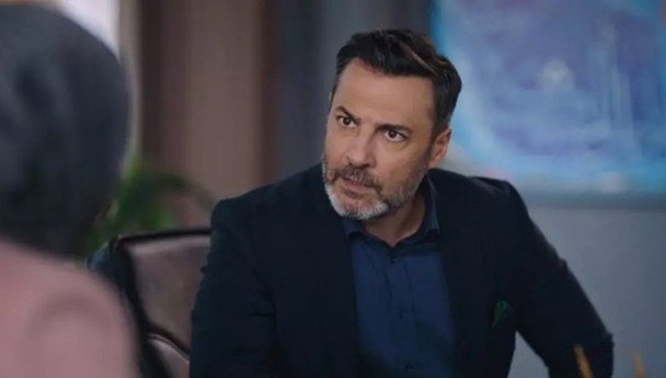 Kızılcık Şerbeti’nin Ömer’i Barış Kılıç’ın 18 yıllık eşini görenler hayran kaldı