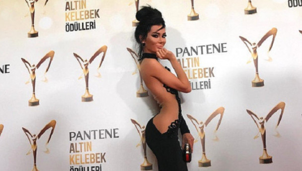 Cansu Taşkın öyle bir kıyafet giydi ki yine konuşuldu!