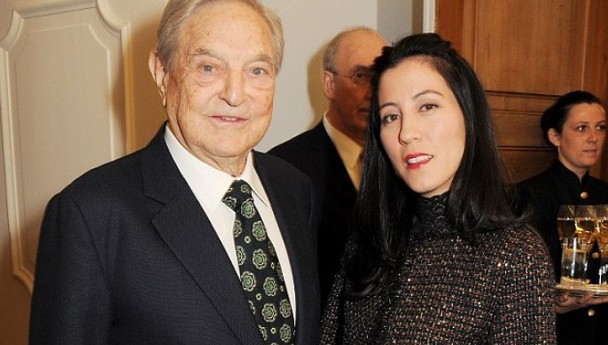 Kimdir bu George Soros! Eşi torunu yaşında aslı Yahudi...