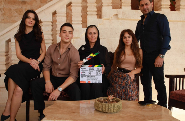 3 Şubat 2025 reyting sonuçları: Uzak Şehir açık ara birinci, Esra Erol ve Kızıl Goncalar yarışta