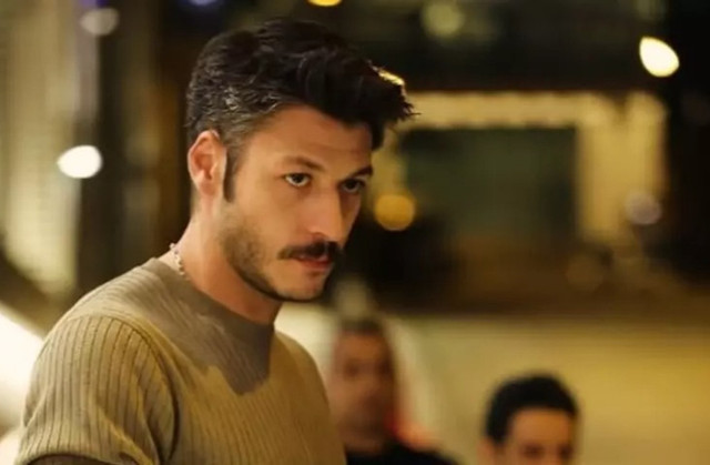 Ünlü oyuncu Kubilay Aka kedilere kurulan kapanları gösterdi, jandarma devreye girdi